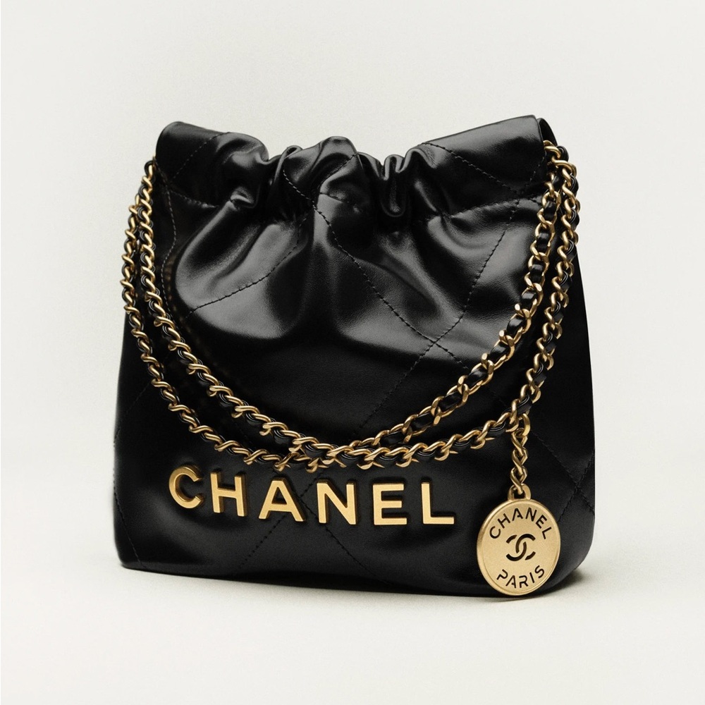 Black Chanel 22 Mini Handbag